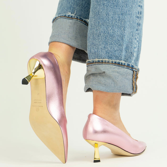 Elizabeth Rose Metallic leather Pump