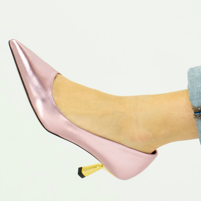 Elizabeth Rose Metallic leather Pump